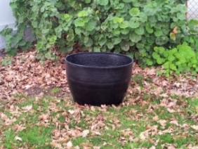 Large Planter Pot/Fish Pond